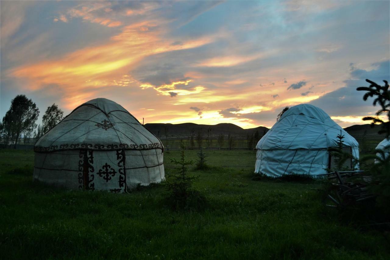 Hotel Jaichy Yurt Camp Kek-Say Zewnętrze zdjęcie